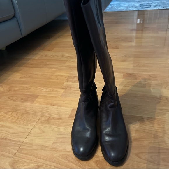 Etienne Aigner Boots Womens Size 8 Brown Tall Riding Zipper - Picture 7 of 13